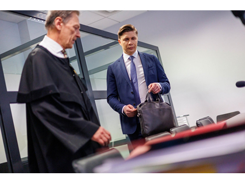 Teismas M. Sinkevičiui dėl piktnaudžiavimo skyrė baudą ir draudimą eiti pareigas
